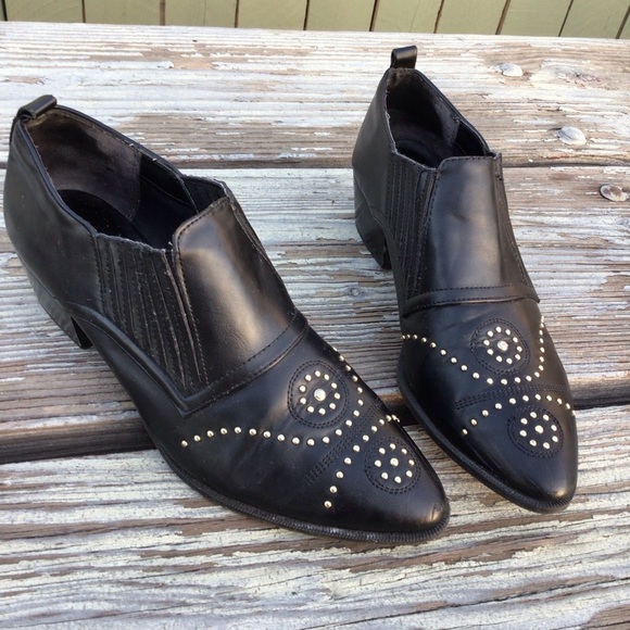 Sam Edelman Ankle Studded Black Cowgirls Boots Size 9M - Picture 1 of 13